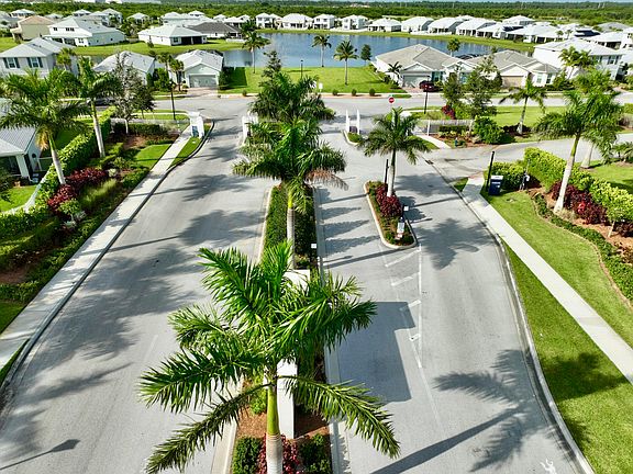 5th image of 10360 SW Green Turtle Lane