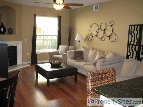 2nd image of 5350 Dunlay Dr Unit 1416