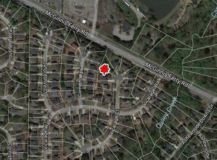 220 Vicarage Ct, Johns Creek, GA 30005