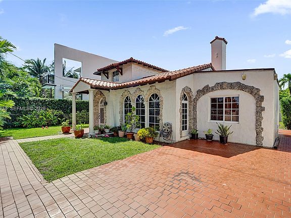 2nd image of 2024 Alton Rd