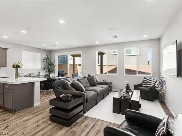 10626 Dryades Ave, Las Vegas, NV 89166