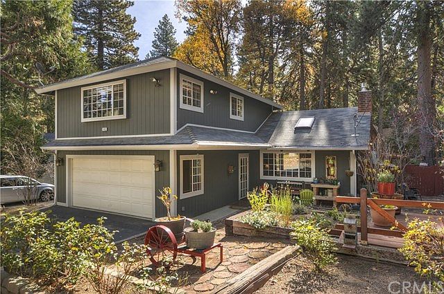 1st image of 31403 Firwood Dr