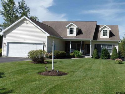 1932 Holiday Dr, Schenectady, NY, 12304