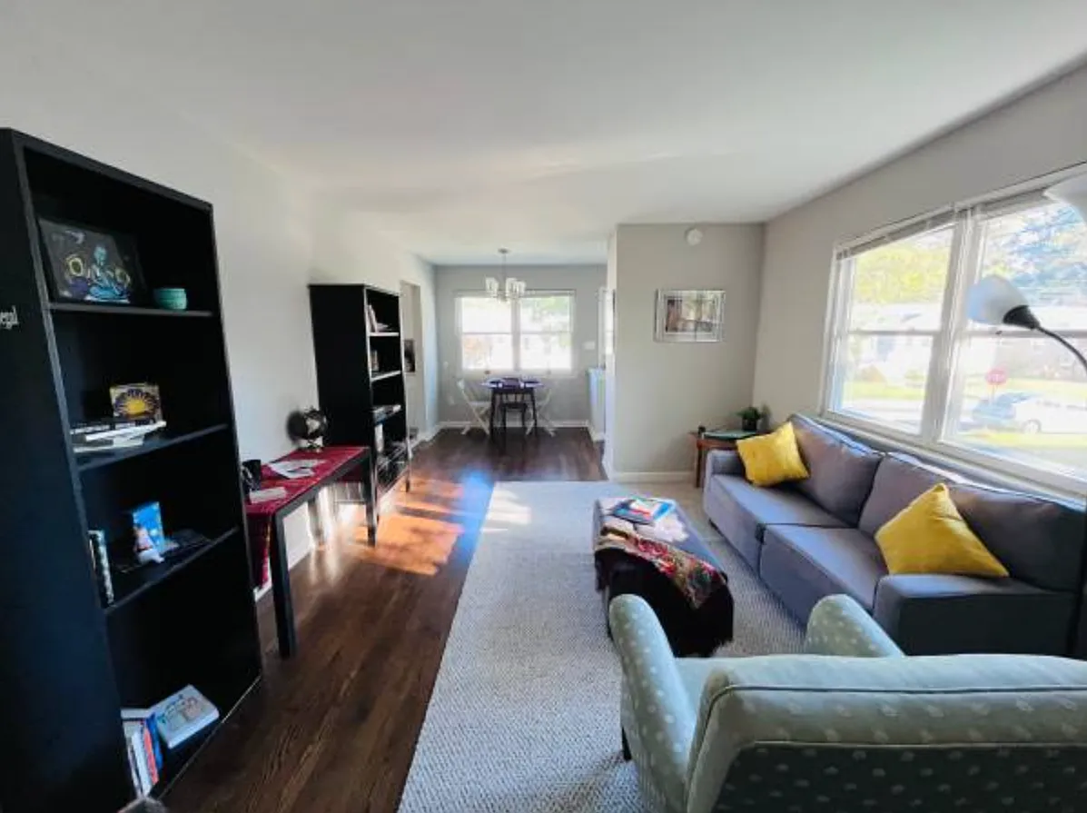 5013 Iroquois Street - 3 — Photo 4