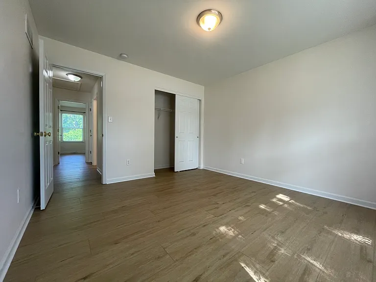 5526 Ashboro Dr — Photo 23