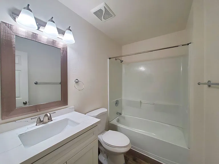 Mollison Villas — Photo 3