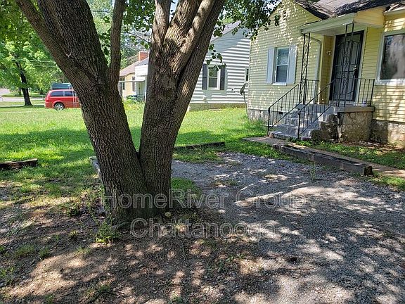 3rd image of 205 North St