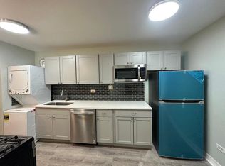 7S065 Suffield Ct APT F203, Westmont, IL 60559