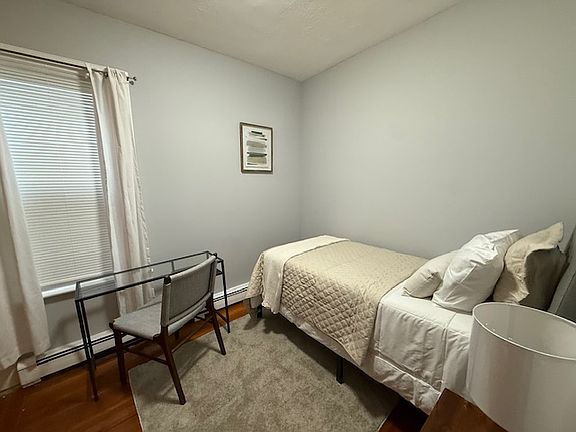 3rd image of 3 Fuller St #1