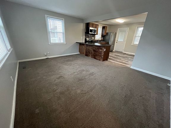 4th image of 853 Gallavista Ave #A