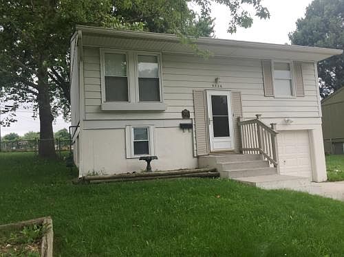 1st image of 9536 Wallace Ave