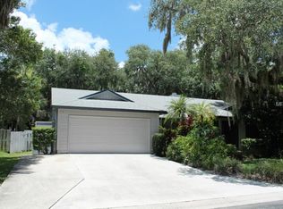 736 Forestview Dr, Sarasota, FL 34232