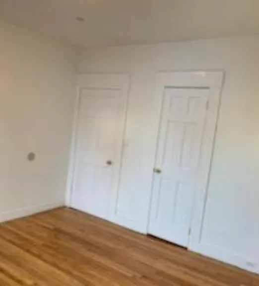 385 Park Ave — Photo 2