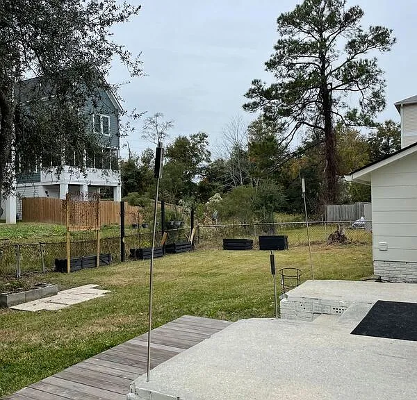 1089 Buist Ave — Photo 2