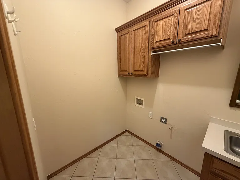 608 N Cherokee Way — Photo 21
