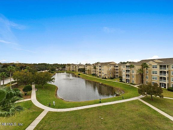 3rd image of 7801 POINT MEADOWS Drive #8404