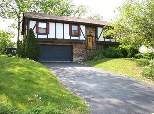 236 Thomas St, Cary, IL 60013