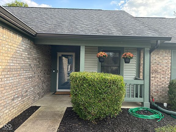 3rd image of 11209 Baycreek Dr