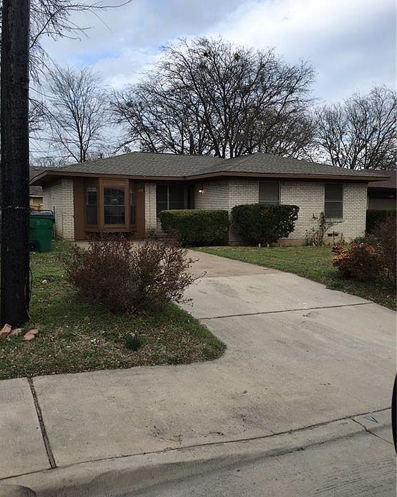 1st image of 615 Seneca Blvd