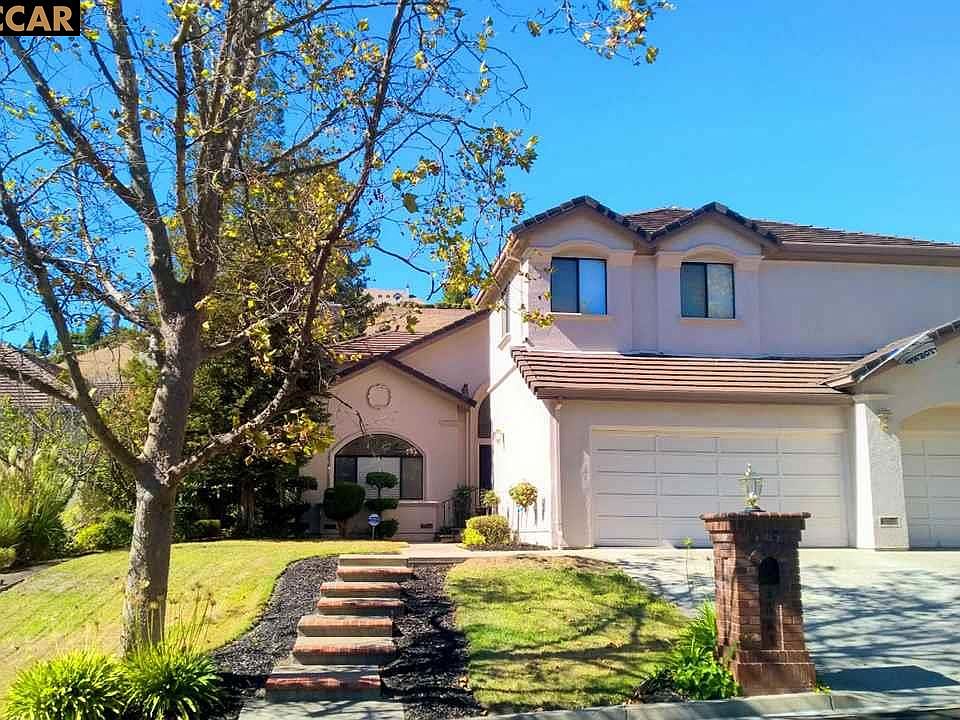 2nd image of 3683 Deer Trail Dr