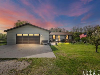 309 N 1st St, Chesaning, MI, 48616