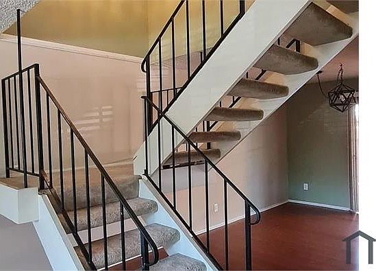 2nd image of 6549 Donegal Dr
