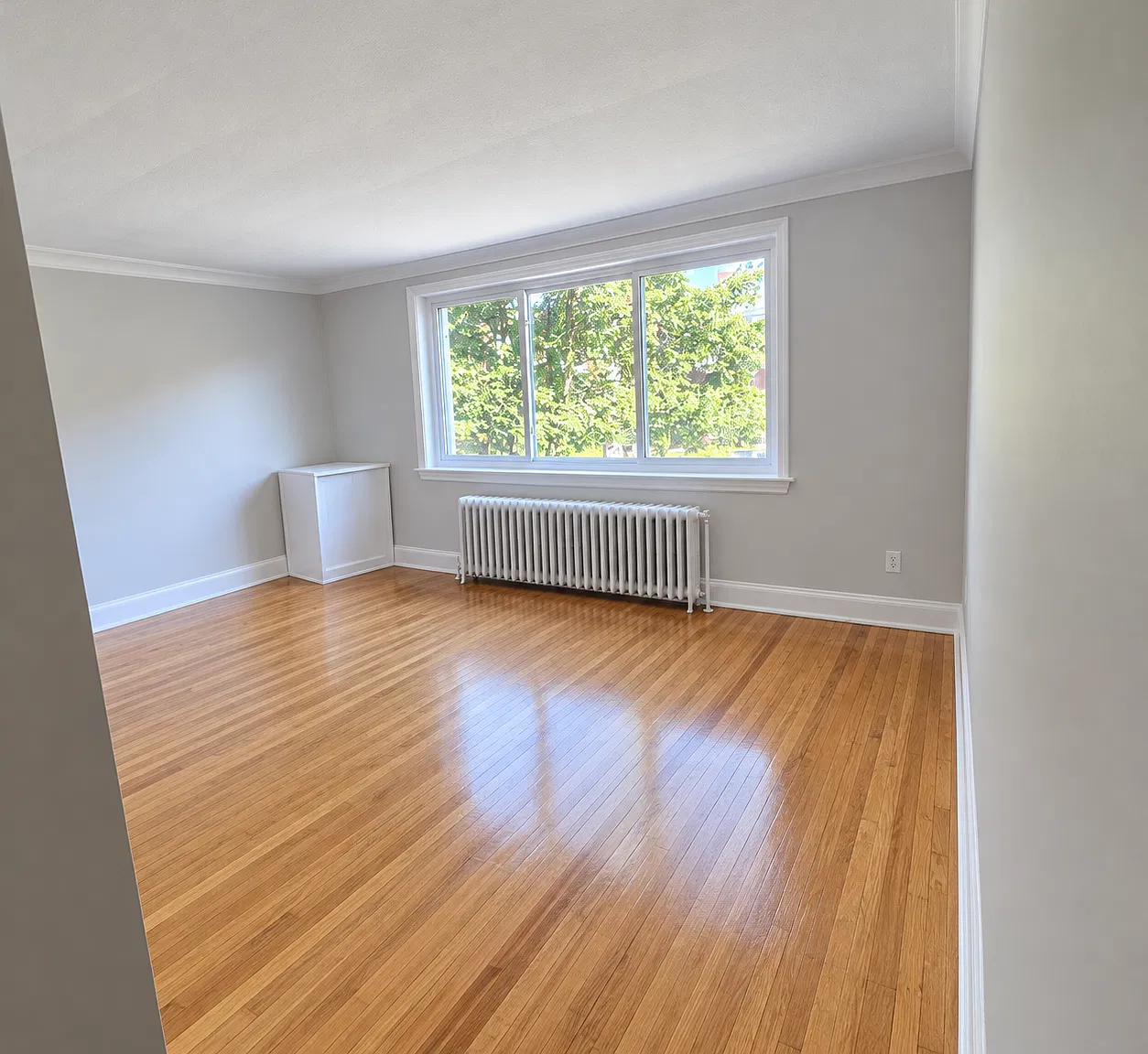 7-36 Russell Ave — Photo 3