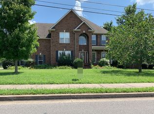552 Osborne Ln, Murfreesboro, TN 37130