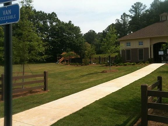 4th image of 127 Millstone Manor Ct