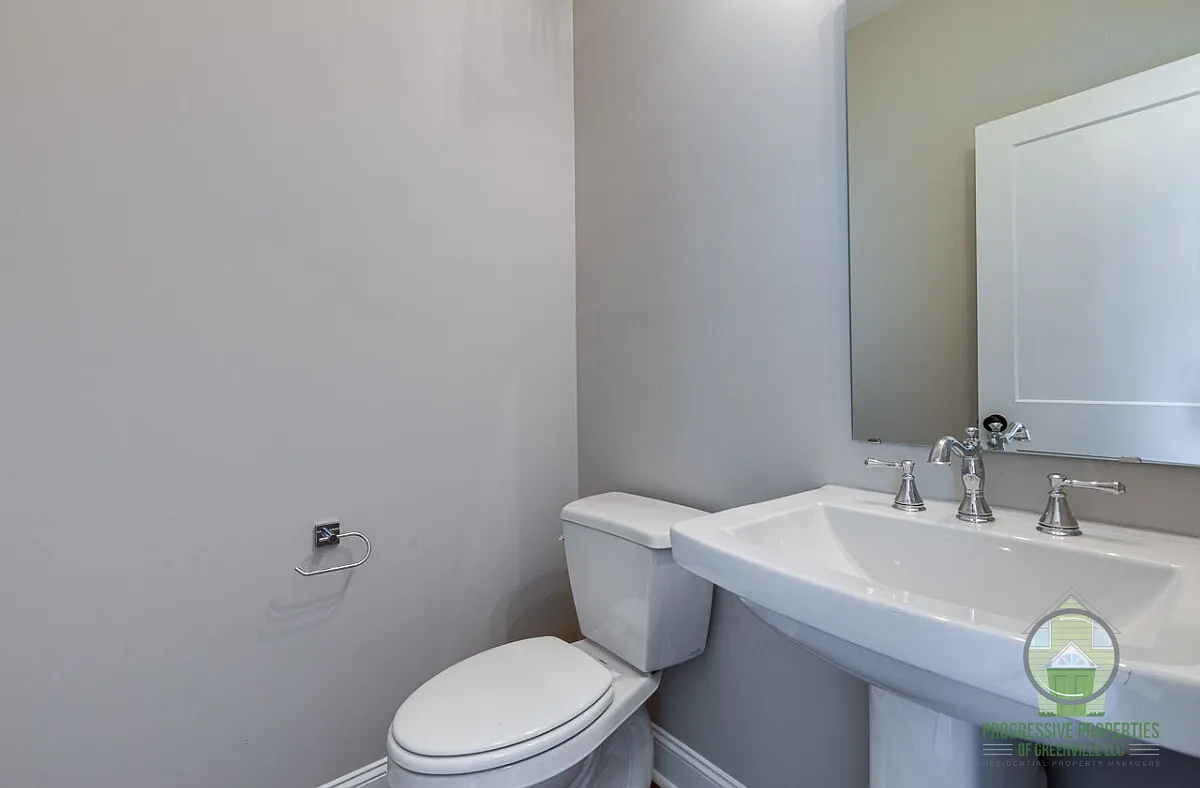 10 Howard Street Unit B - 1 — Photo 2