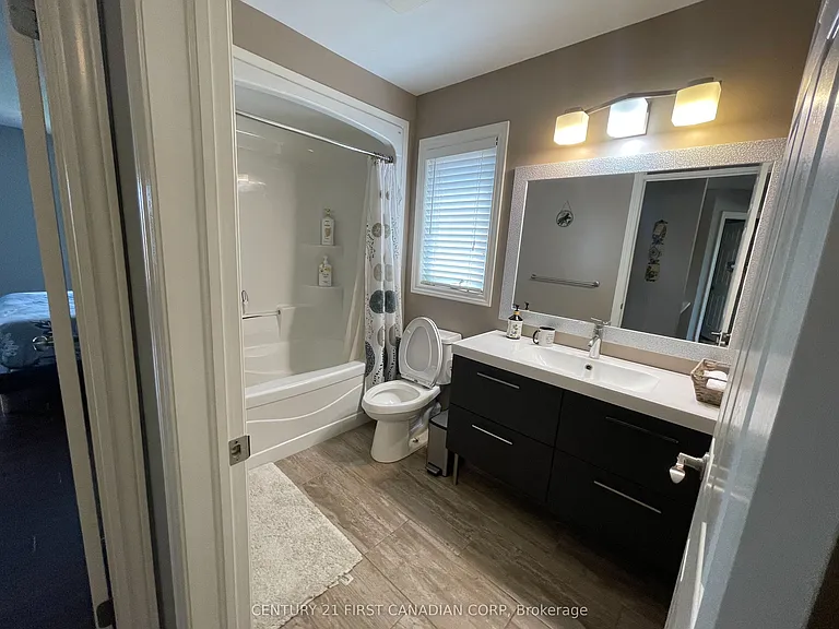 2722 Bateman Trl — Photo 15