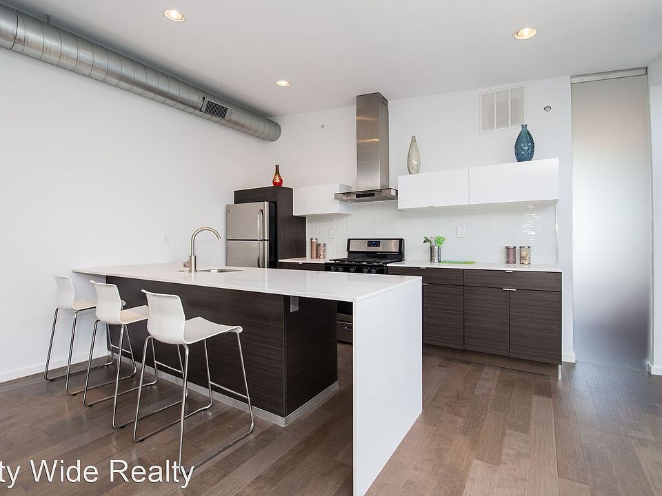 1st image of 1438-40 N 7th St #3