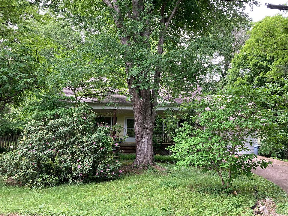 1st image of 111 Hillside Dr