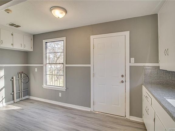 5th image of 1905 Corbitt St