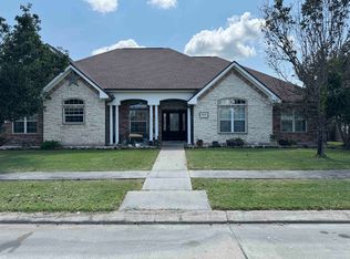 9101 Laura Ln, Port Arthur, TX 77640