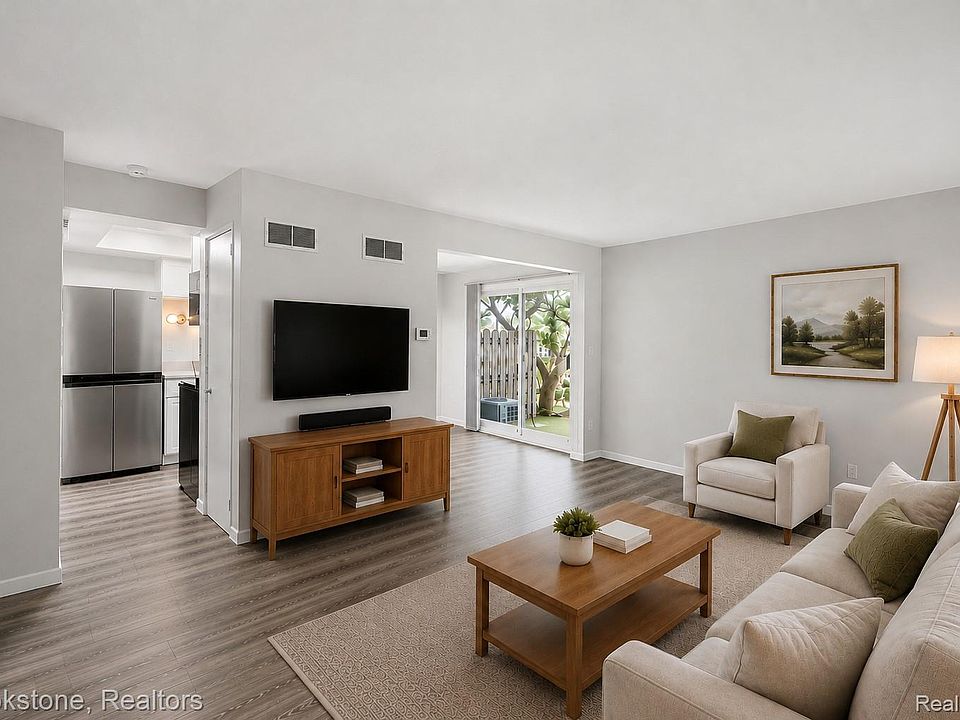 24459 Quad Park Ln, photo 9