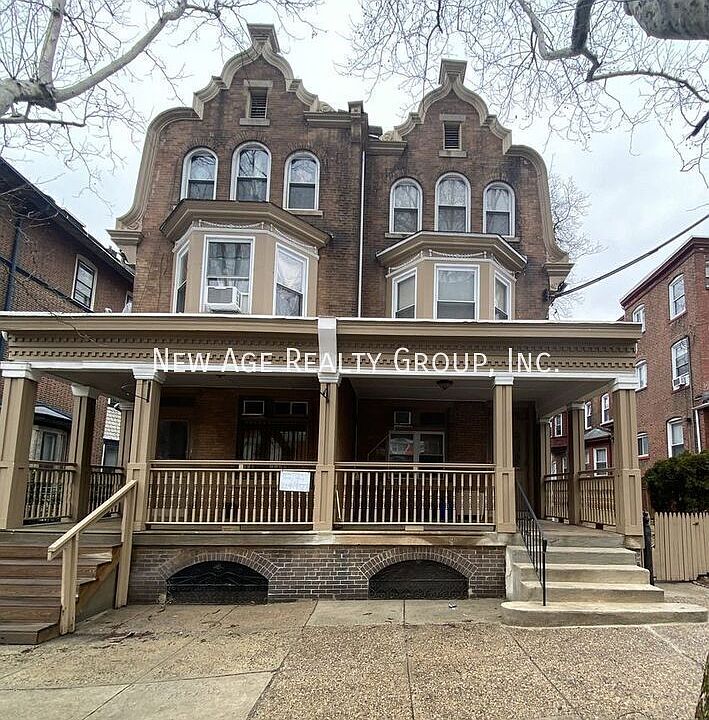 1st image of 4233 Baltimore Ave Unit 2F