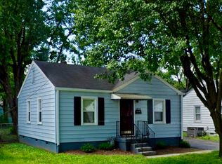 1020 Navaho Pl, Louisville, KY 40215