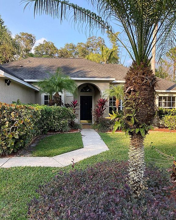 1st image of 10789 Oak Glen Cir