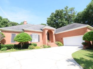 30546 Middle Creek Cir, Daphne, AL 36527