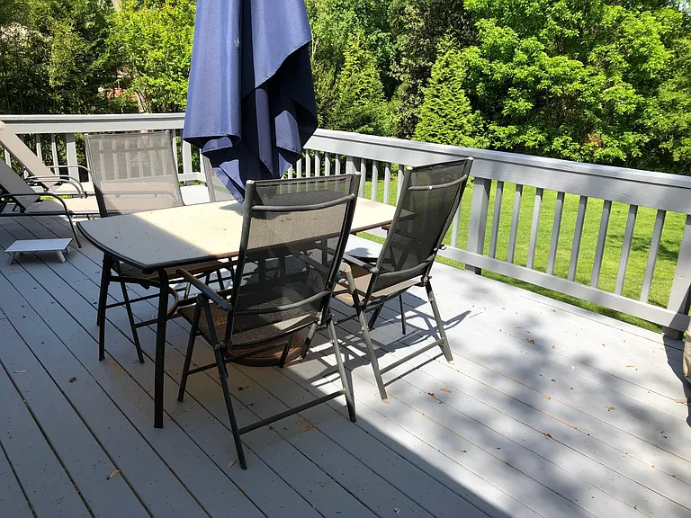 7018 Westbury Rd — Photo 20