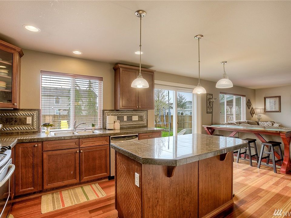 2nd image of 341 Montezuma Dr