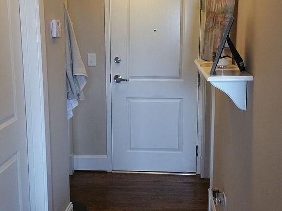 4th image of 611 S Jefferson St APT 709