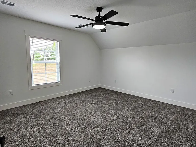 4009 Stoke Dr — Photo 15
