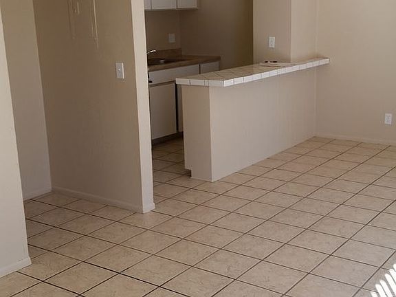 3rd image of 2351 McCulloch Blvd N APT 1