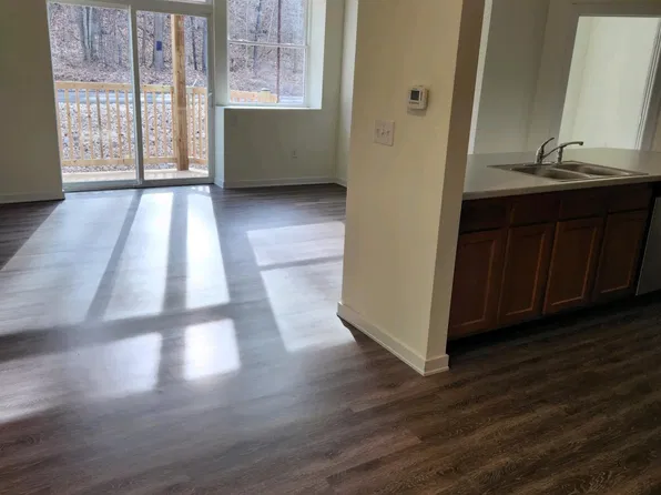 2229 State St #8, Osceola Mills, PA 16666