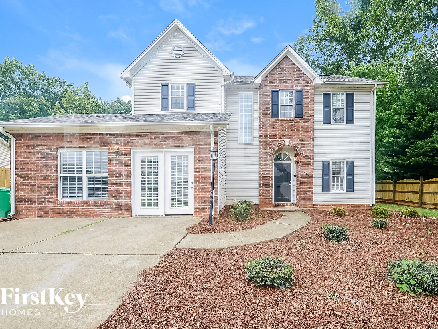3 bed, 2.5 bath, 2317 sqft, $2,950 — Photo 1