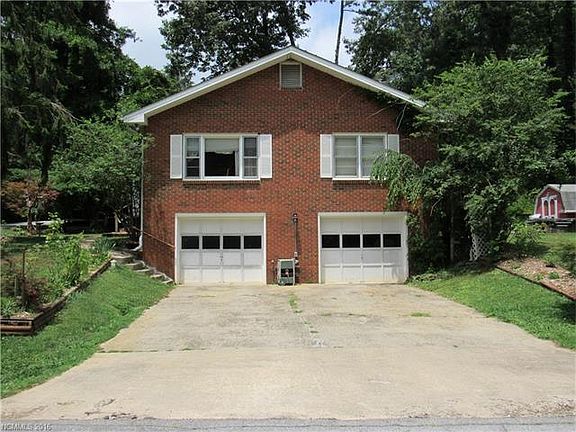 2nd image of 403 Wakefield Dr