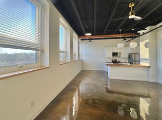 510 S College St #218, Morganton, NC 28655