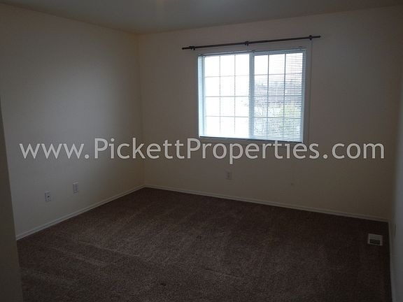 4th image of 2511 Hoover Ave SE